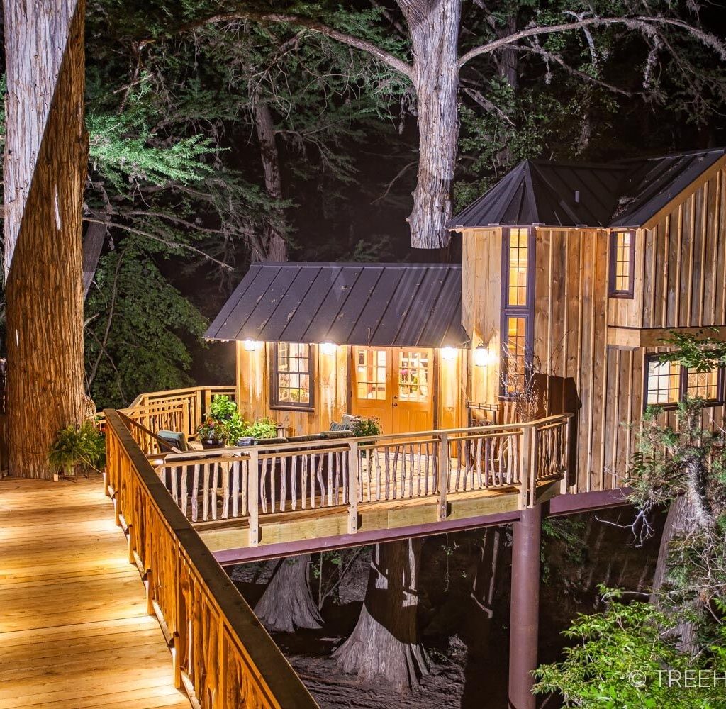 Treehouse Utopia – Renew! Refresh! Relax!